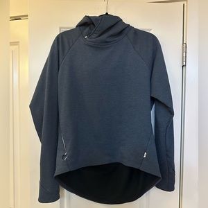 On Running sweatshirt with hood- size small - blue